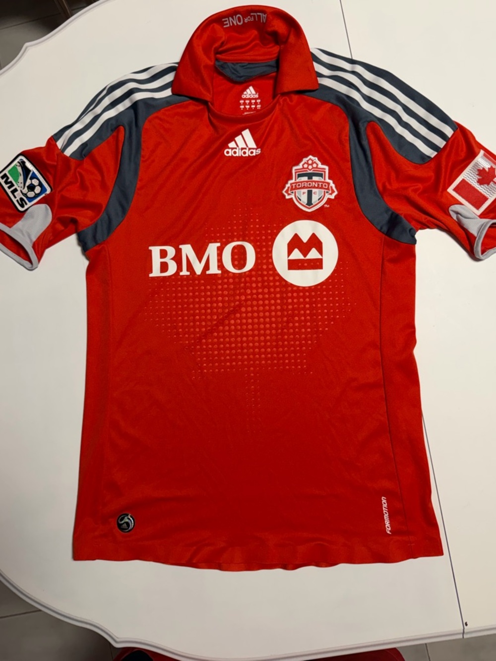 Toronto FC 09/10 football shirt